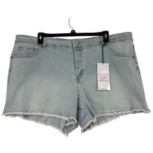 Vanilla Star Studded Cutoff Jean Shorts Size 24W High Waist Light Wash Stretch